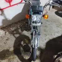 دو تا موتور مزایده در حدنو به فروش میرسد|موتورسیکلت|هریس, |دیوار