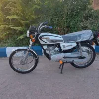 موتور 125|موتورسیکلت|گهواره, |دیوار