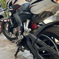 Ns 200