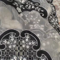 رومیزی چندتیکه