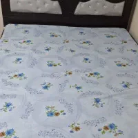 تخت خواب دو نفره به همراه تشک