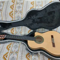 گیتار الحمراه مدل 5F پیکاپ دار اصل اسپانیا بی رقیب