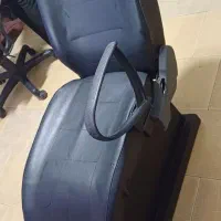 صندلی|آرایشگاه و سالن‌های زیبایی|پاکدشت, خاتون آباد|دیوار