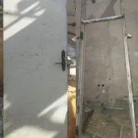 در و پنجره آهنی