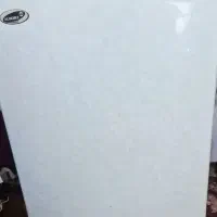 فروش فریزر ایستاده در حد نو