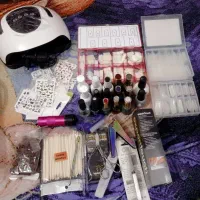 وسایل ناخن کاری|آرایشگاه و سالن‌های زیبایی|مرند, |دیوار