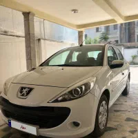 207 سفید