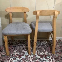 صندلی چوبی