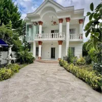 ویلا دوبلکس نما کلاسیک (رومی)