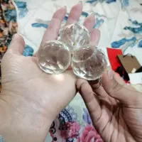 گوی آویزهای کریستال لوسترواباژور