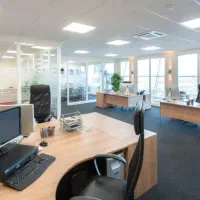 استخدام منشی خانم