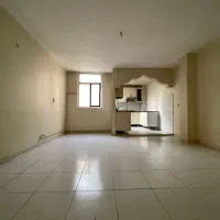 ۴۷ متر بریانک دسترسی به مترو با بالکن و انباری