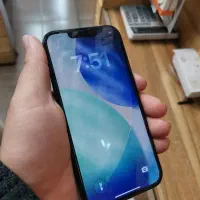 آیفن ۱۳ نرمال بدون خط و خش