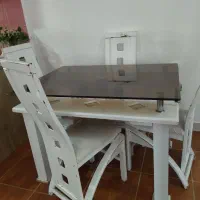 میز نهار خوری چهار نفره