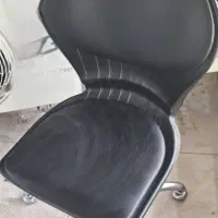 صندلی چرمی  جکدار