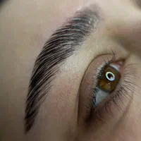 انجام لیفت ابرو و مژه