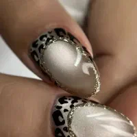 دعوت به همکاری در لاین ناخن