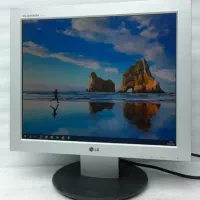 مانیتور 15 اینچ LG در حد