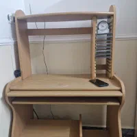 میز کامپیوتر