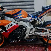 honda cbr1000 repsol