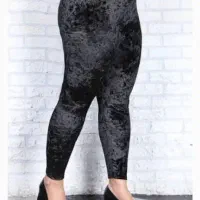 شلوار مخمل در رنگبندی فقط ۱۰۰