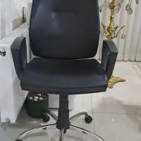 صندلی گردان