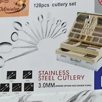 سرویس قاشق و چنگال ۲۴ نفره