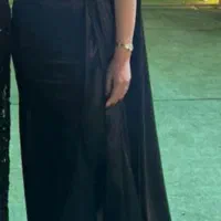 لباس مجلسی، فقط یکبار پوشیده شده