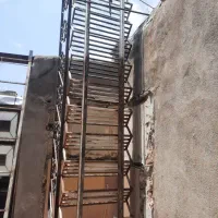 پله اهنی 4متری