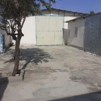 اجاره ۲۴۰ متری وحیاط ۲۰۰متری