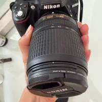 دوربین نیکون ۵۳۰۰ حرفه ای فوق العاده کم کار