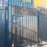 درب حیاط سالن باغ و انباری