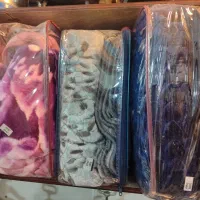 پتو مسافرتی .یه نفره .دونفره.روفرشی باقیمت مناسب|رختخواب، بالش، پتو|بروجرد, |دیوار