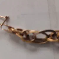 لنگه گوشواره گم شده