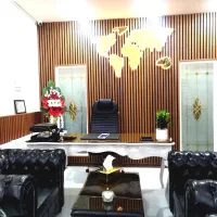 مغازه-130-متری-حاشیه-نقویه-نزدیک-پارک-حسین-زاده