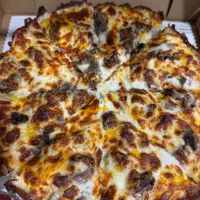 پیتزا زن و گریل کار