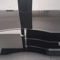 میز تلویزیون در حد نو ۲۰۰،تلویزیون ۸تومان در حد نو