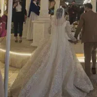 لباس عروس در حد نو