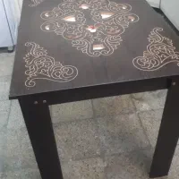 میز غذاخوری