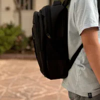 تولید کننده کوله های (پارچه دیبا خارجی) تک و عمده|کیف، کفش، کمربند|مشهد, عیدگاه|دیوار