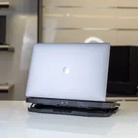 Apple Mac Book 2018 در حد نو بدون خط و خش