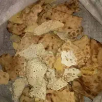 نان خشک برای حیوانات