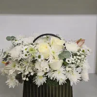 باکس کوچک گل ترحیم و تسلیت در گلفروشی گلاریس