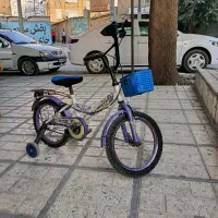 چادر مسافرتی برزنتی.تشک.شانه برقی.ظروف چینی.دوچرخه