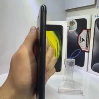 آیفون SE 2020 حافظه ۱۲۸|موبایل|کرج, گوهردشت|دیوار