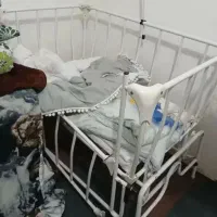 تخت بچه|تخت و صندلی بچه|رشت, جانبازان|دیوار