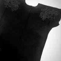 تیشرت ویسکوز. گرم بالا