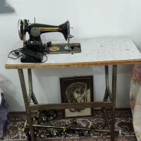۴عدد چرخ خیاطی سالم