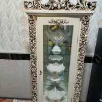 ساعت وبوفه چوبی هردوسالم‌تروتمیز
