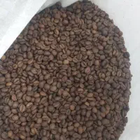 نیازمند نیرو در کافه